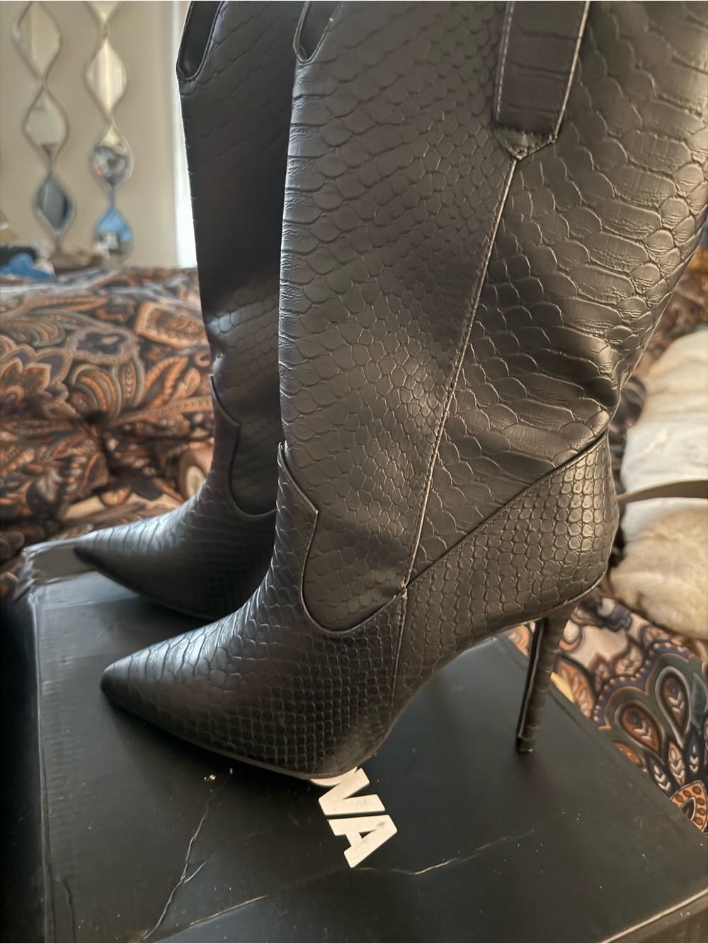 Fashion Nova Black Snake-Embossed Pointed Toe Stiletto Knee Boots